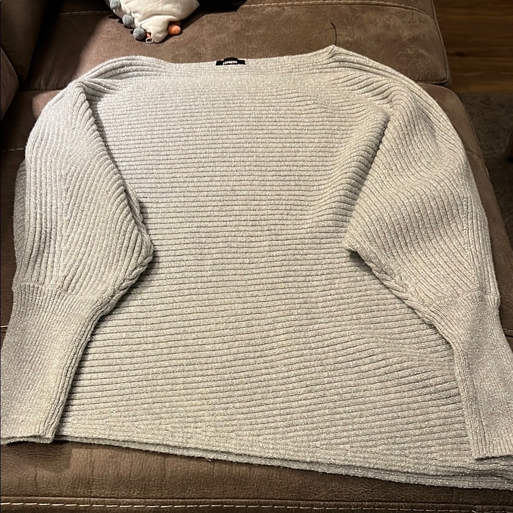 Women's Gray Sweater